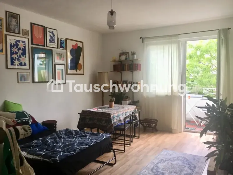 Tauschwohnung: 2-Zimmer-Wohnung mit Balkon gegen 3-Zimmer-Wohnung im Ring — photo 1